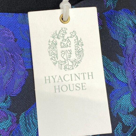 Hyacinth House Women’s Jacquard Floral Sleeveless Blouse - Picture 3 of 11